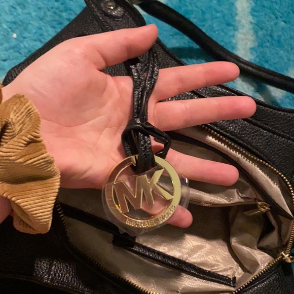 NWOT Micheals Kors purse and wallet bundle - Picture 13 of 13